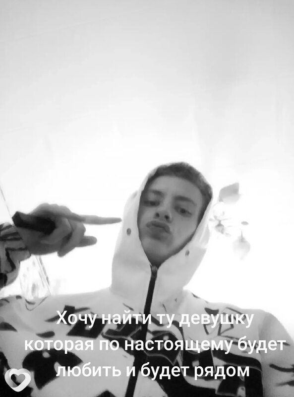 Александр, 21, Москве — анкета №4333432