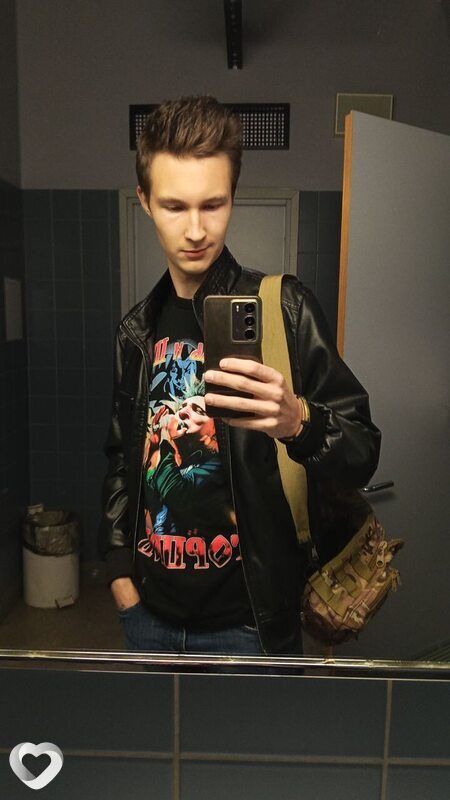 Даниил, 18, Санкт-Петербурге — анкета №4334371