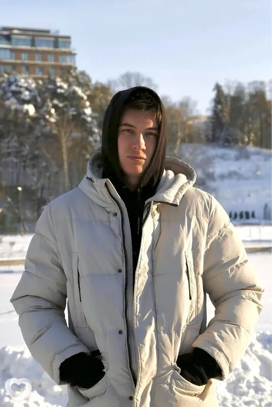 Иван, 22, Москве — анкета №4334615