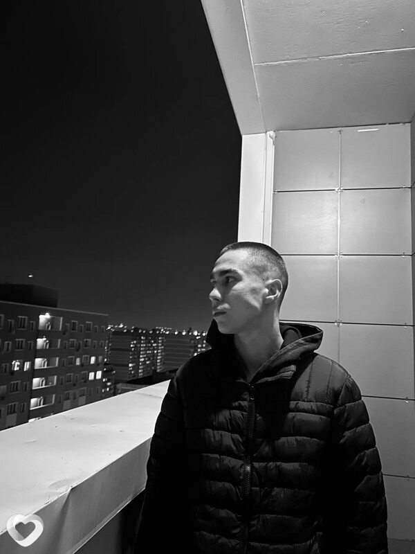Евгений, 20, Мурманске — анкета №4334687