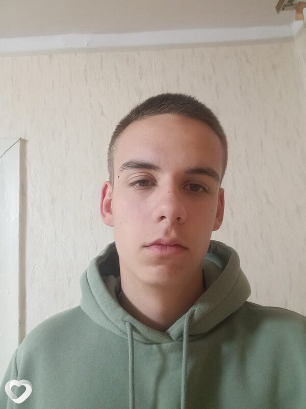 Арсений, 19, Саратове — анкета №4334896