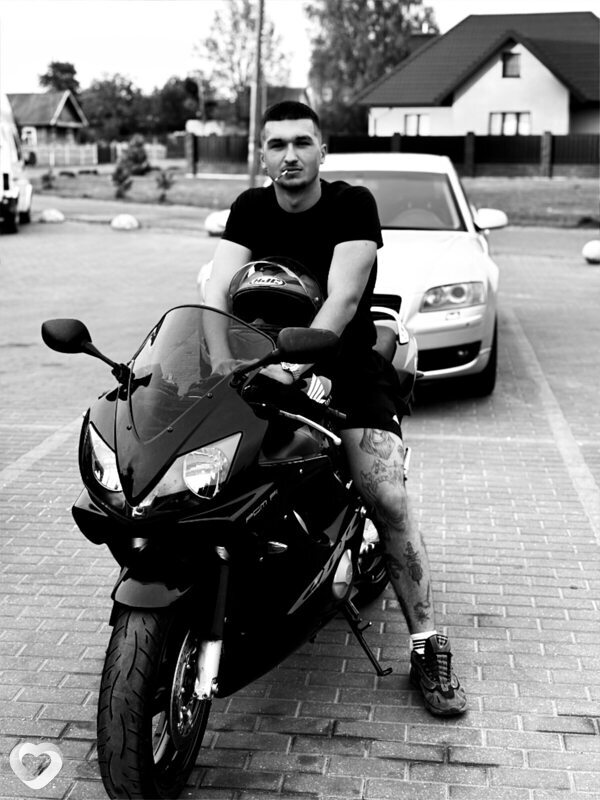 Матвей, 21, Солигорске — анкета №4335123