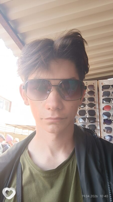 Sergey, 18, Рудном — анкета №4335537
