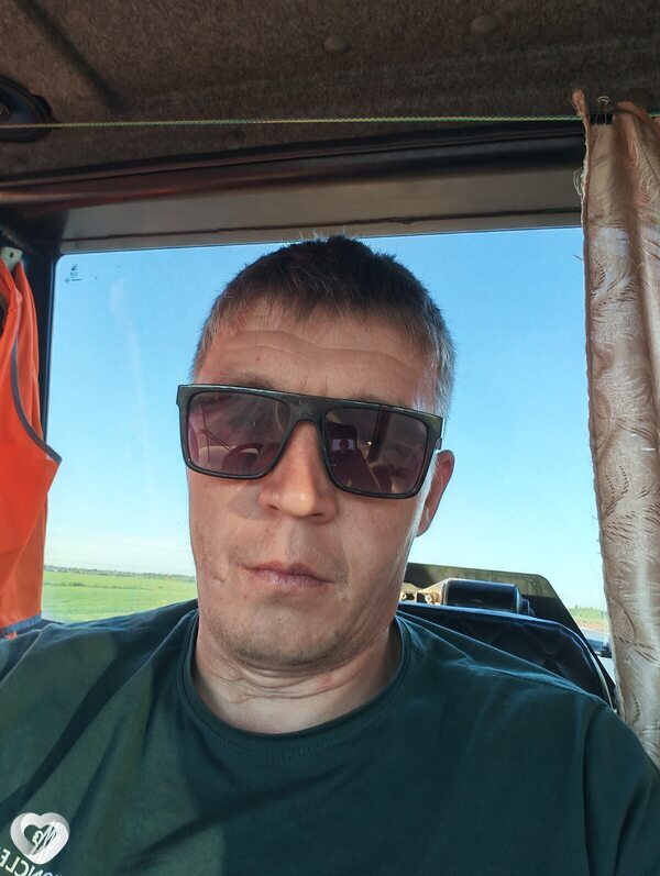 Илья, 37, Сочи — анкета №4335382