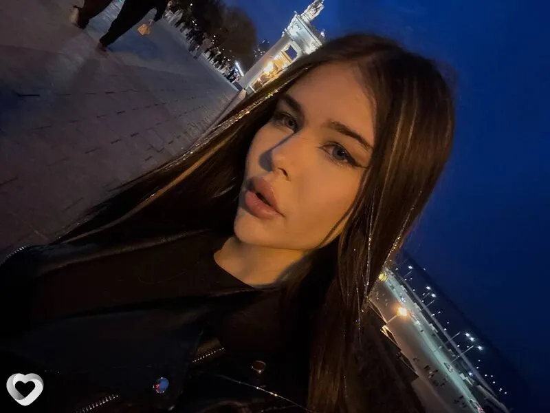 Илона, 18, Москве — анкета №4337181