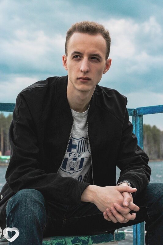 Виктор, 29, Асбесте — анкета №4335355