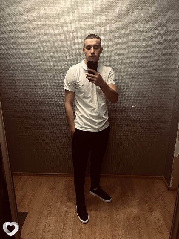 Никита, 21, Минске — анкета №4335637