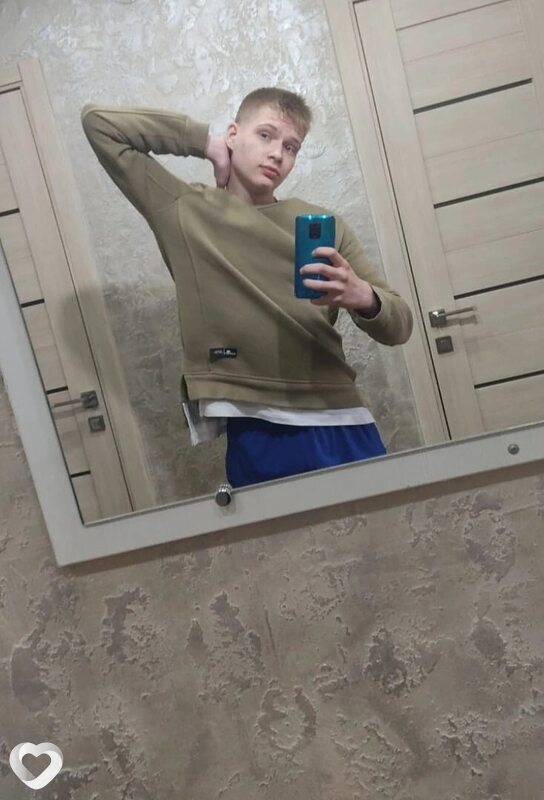 Влад, 21, Великом Новгороде — анкета №4336037