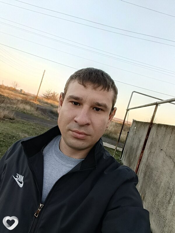 Дмитрий, 37, Луганске — анкета №4335842