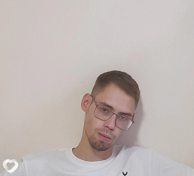 Михаил, 22, Краснодаре — анкета №4336404