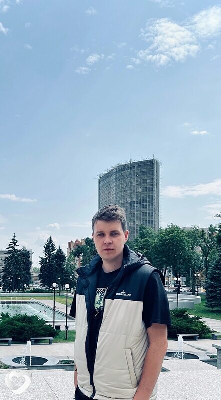 Иван, 25, Мончегорске — анкета №4336809