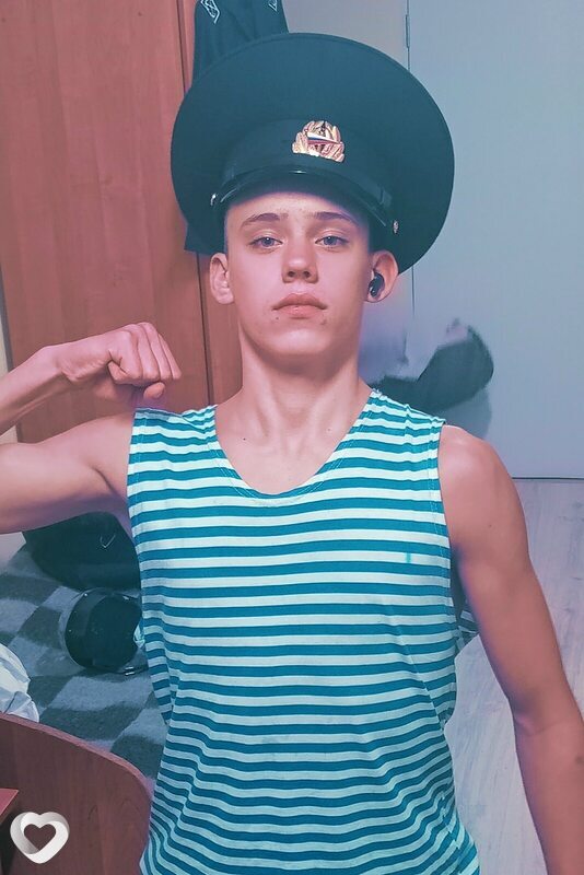 Андрей, 19, Уссурийске — анкета №4337453