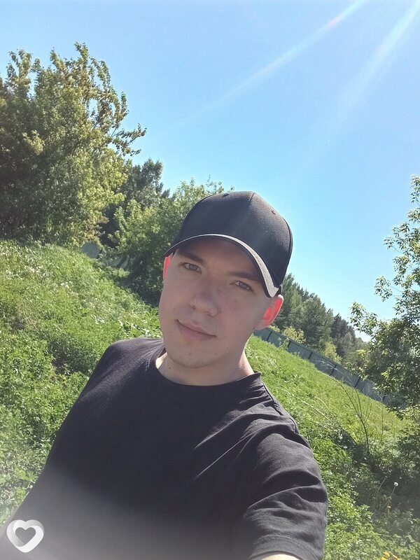 Артур, 21, Новосибирске — анкета №4337889