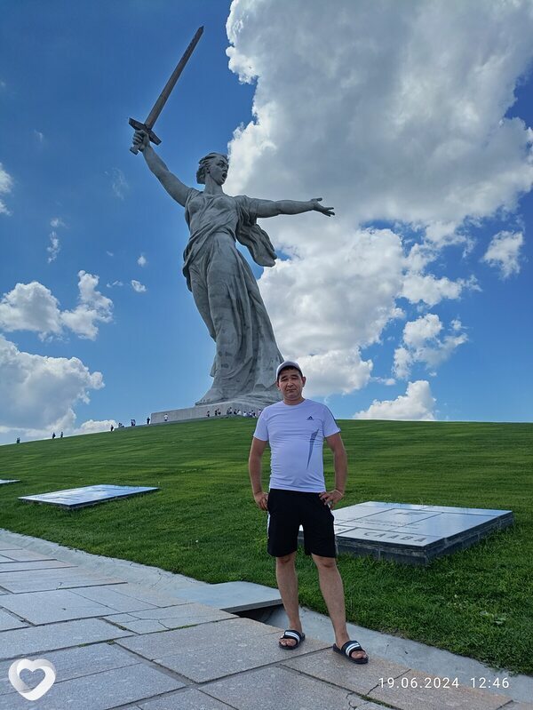 Олег, 25, Саратове — анкета №4337959