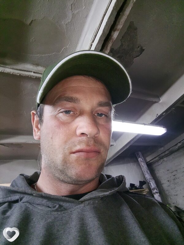 Андрей, 35, Бийске — анкета №4339388