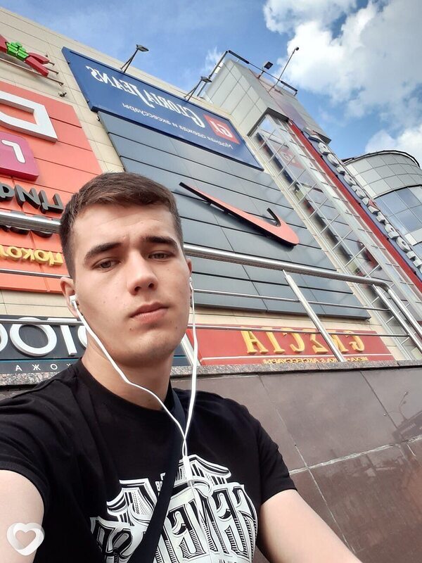 Илья, 27, Сургуте — анкета №4339522