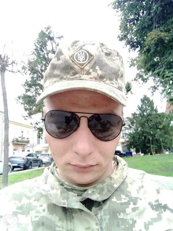 Богдан, 27, Днепр — анкета №4339609
