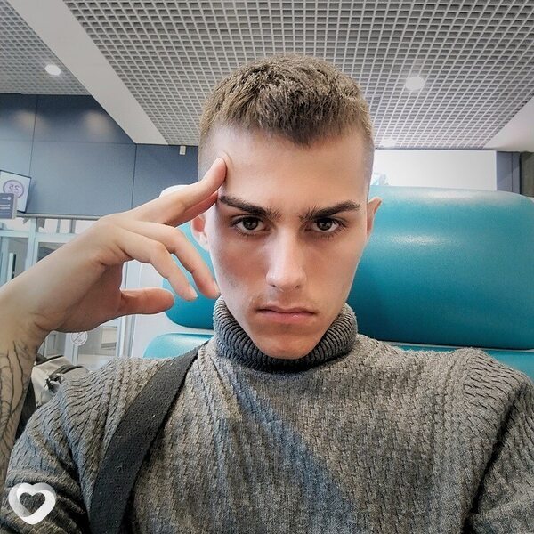Артем, Кызыл
