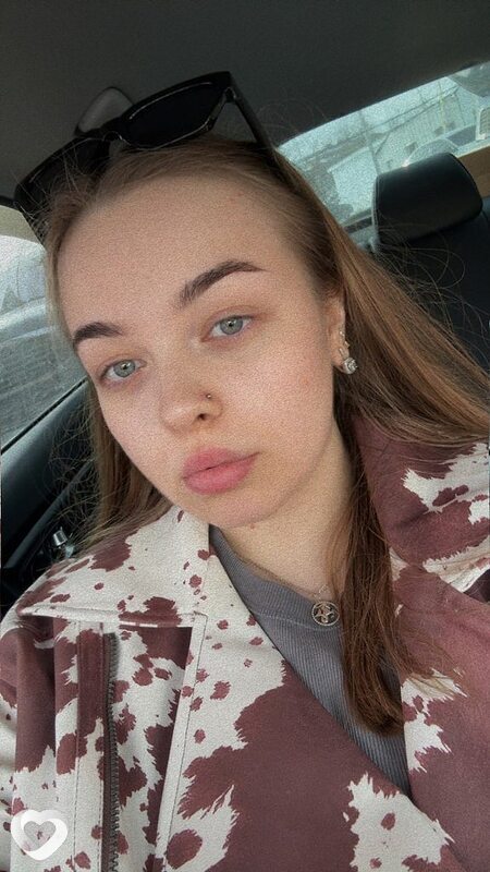 Оля, Клетня