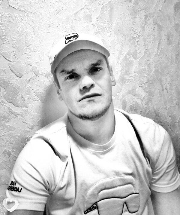 Виктор, 36, Симферополе — анкета №4341315