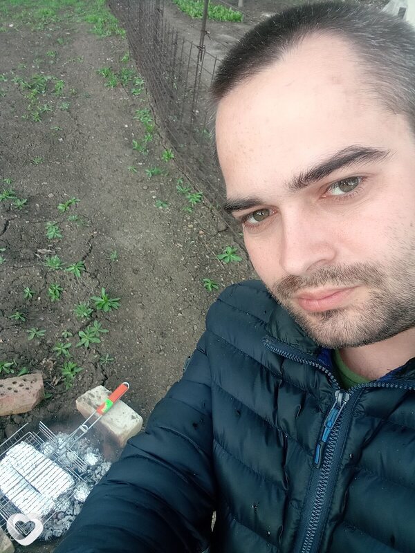 Иван, 26, Красном Луче — анкета №4341289