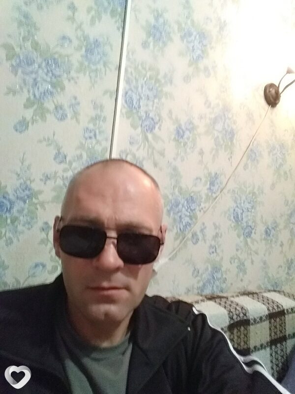 Лёша, 39, Железногорске — анкета №4341290