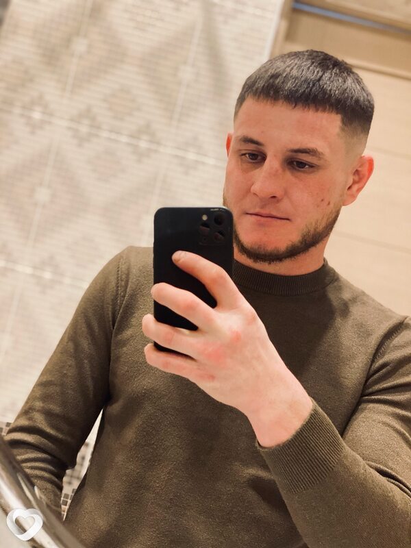 Алекс, 31, Екатеринбурге — анкета №4341516