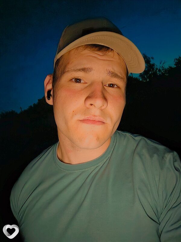 Денис, 23, Чите — анкета №4342127