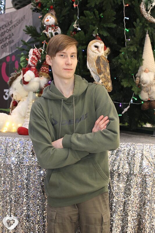 Максим, 18, Нижневартовске — анкета №4342542