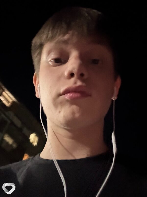 Данек, 19, Энгельсе — анкета №4342812