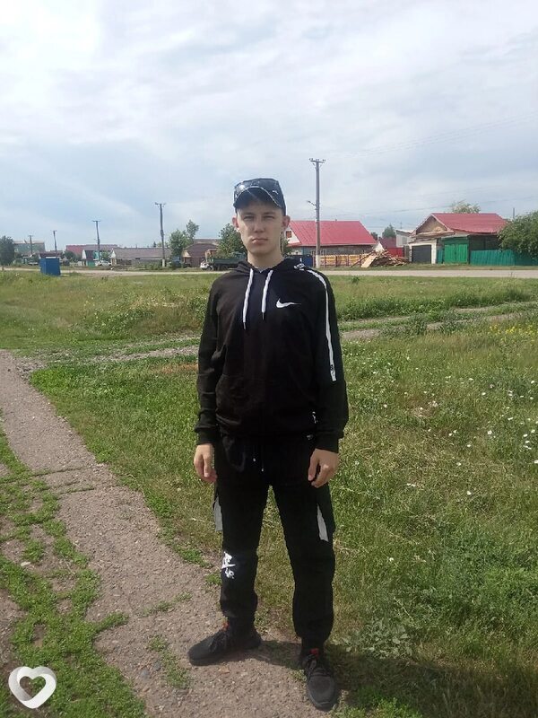 Артём, Давлеканово