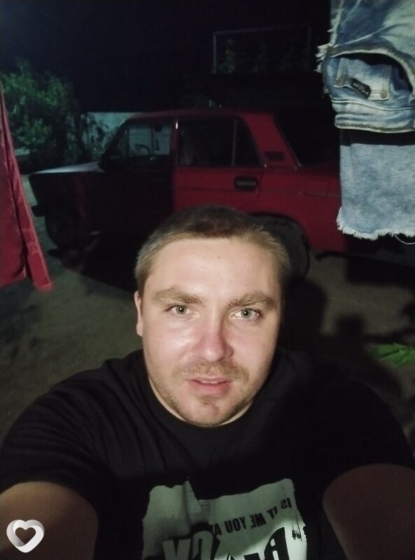 Олег, 31, Мелитополе — анкета №4343494