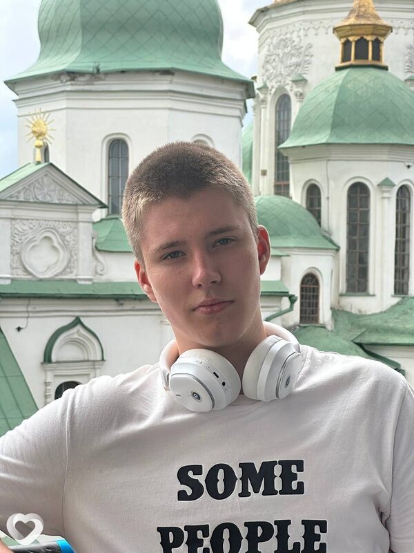 Сергей, 18, Киеве — анкета №4344036
