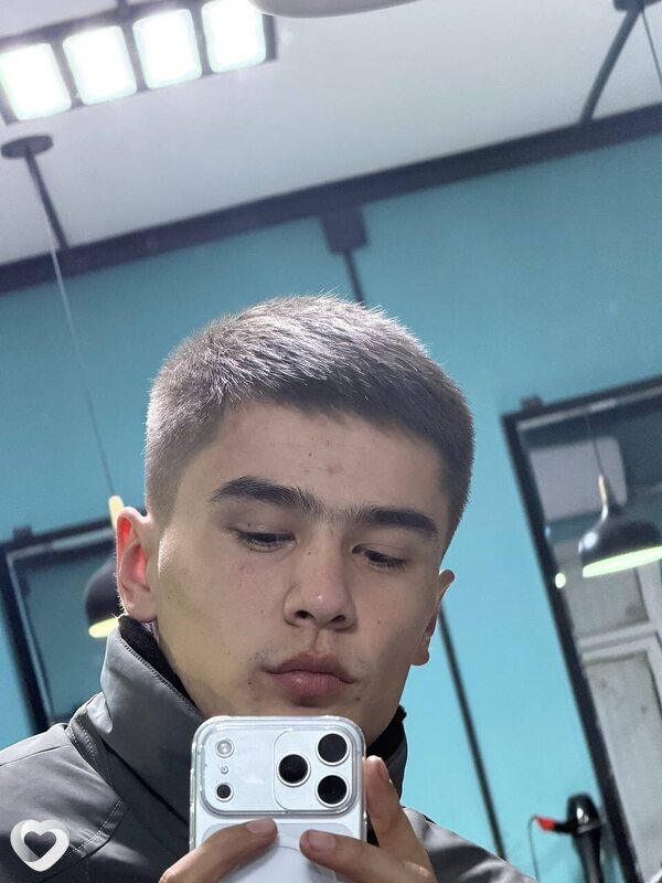Jony, 23, Якутске — анкета №4344119