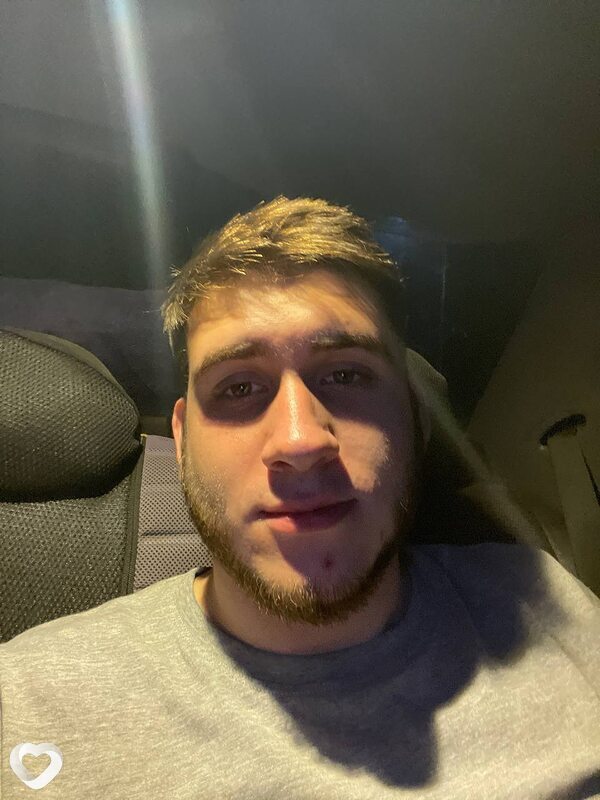 Максим, 21, Калуге — анкета №4344548