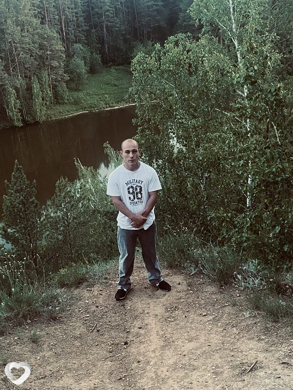 Григорий, 19, Каменске-Уральском — анкета №4344659