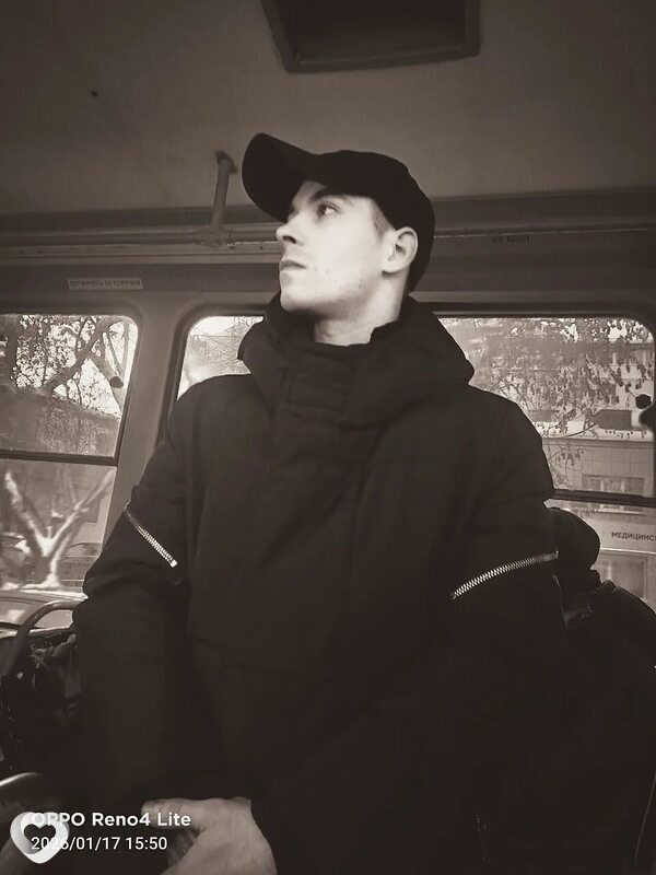 Александр, 25, Екатеринбурге — анкета №4345386