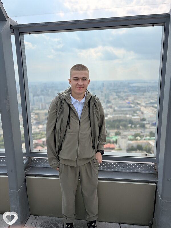 Максим, 20, Екатеринбурге — анкета №4345974