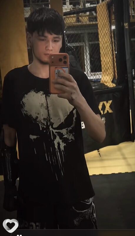 Шахзод, 23, Туле — анкета №4345739
