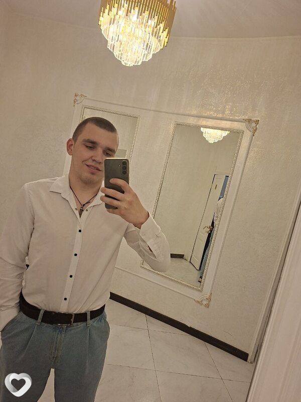 Иван, 23, Донецк (Ростовская Обл.) — анкета №4345946
