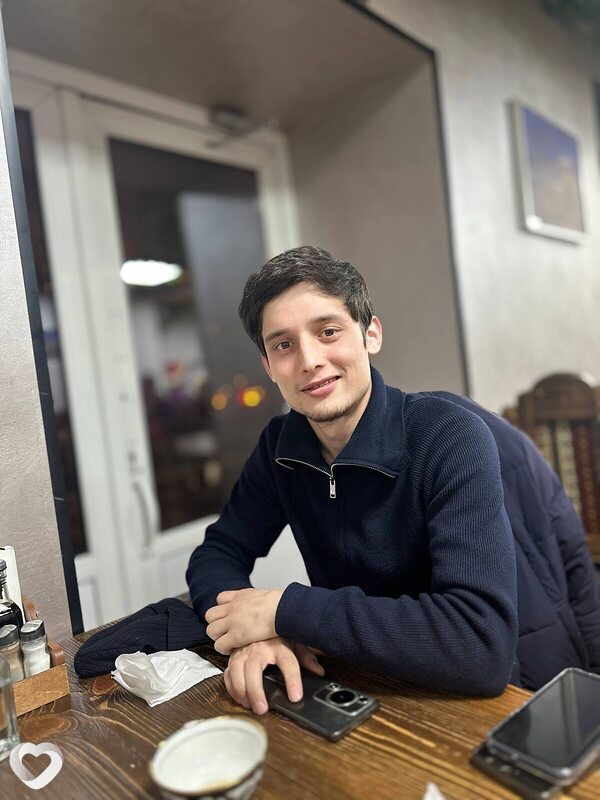 Аюбхон, 21, Москве — анкета №4348747