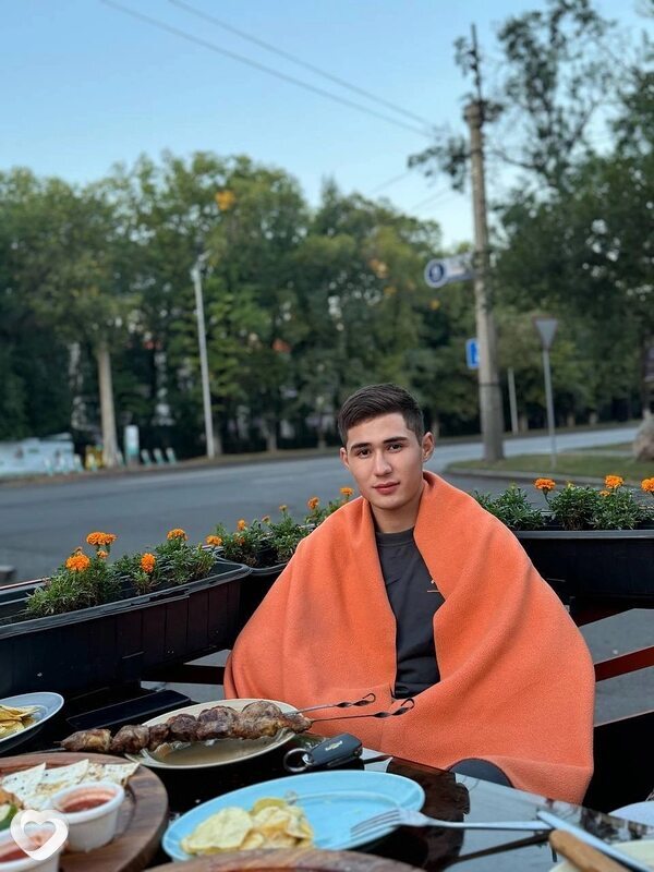 Сагыныш, 25, Алматы — анкета №4348825