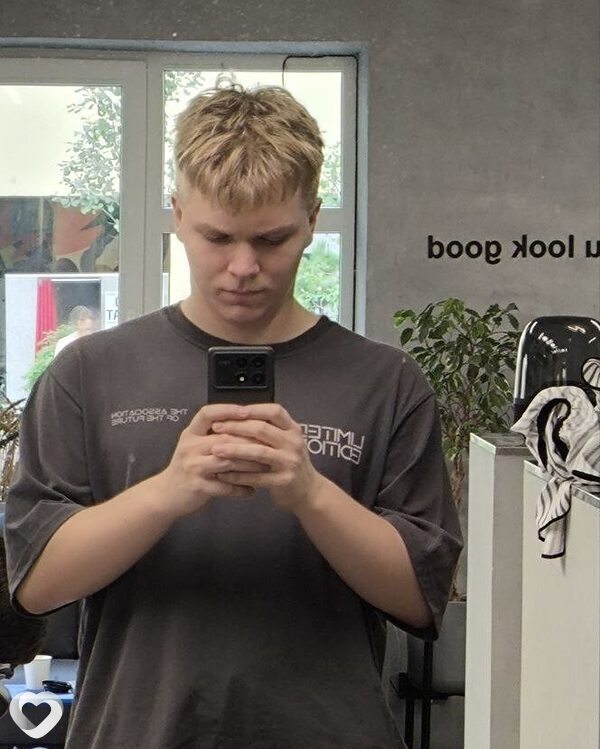 Илья, 21, Санкт-Петербурге — анкета №4348888