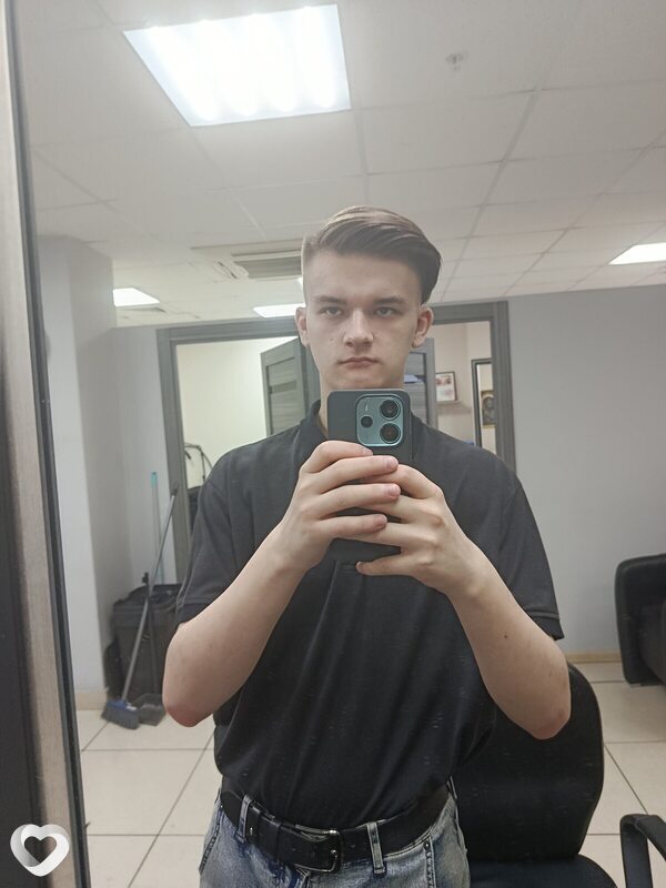Глеб, 21, Набережных Челнах — анкета №4350166