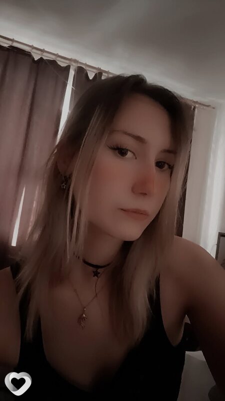 Виктория, 19, Саратове — анкета №4350176
