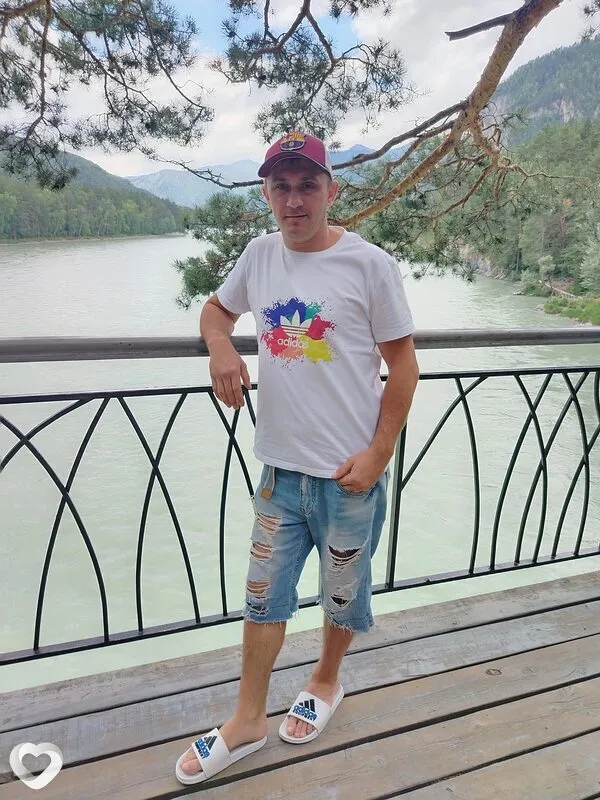 Роман, 38, Горно-Алтайске — анкета №4349361