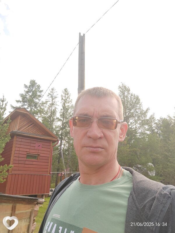 Александр, Мирный (Якутия)