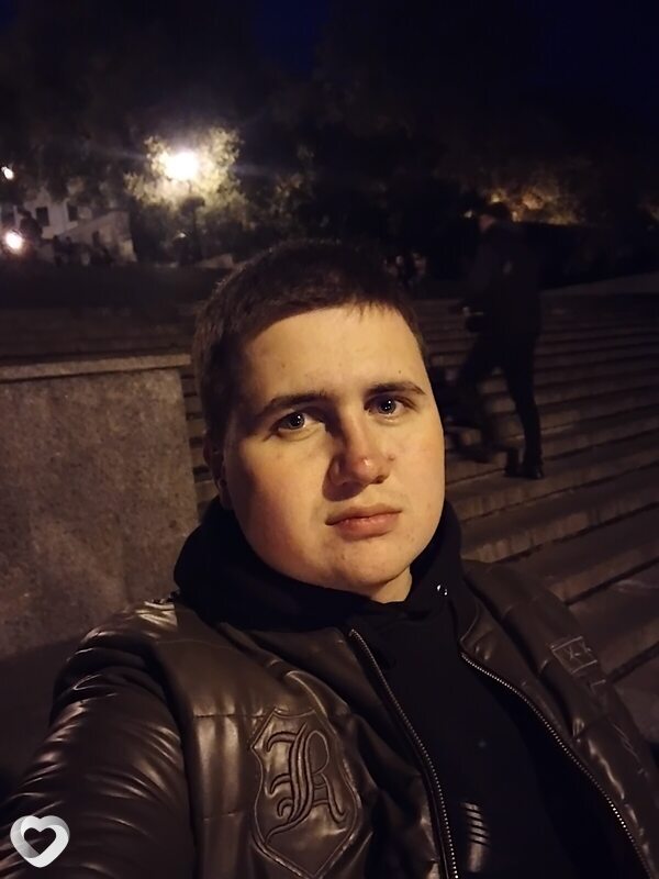 Саша, 22, Кривое Роге — анкета №4349779