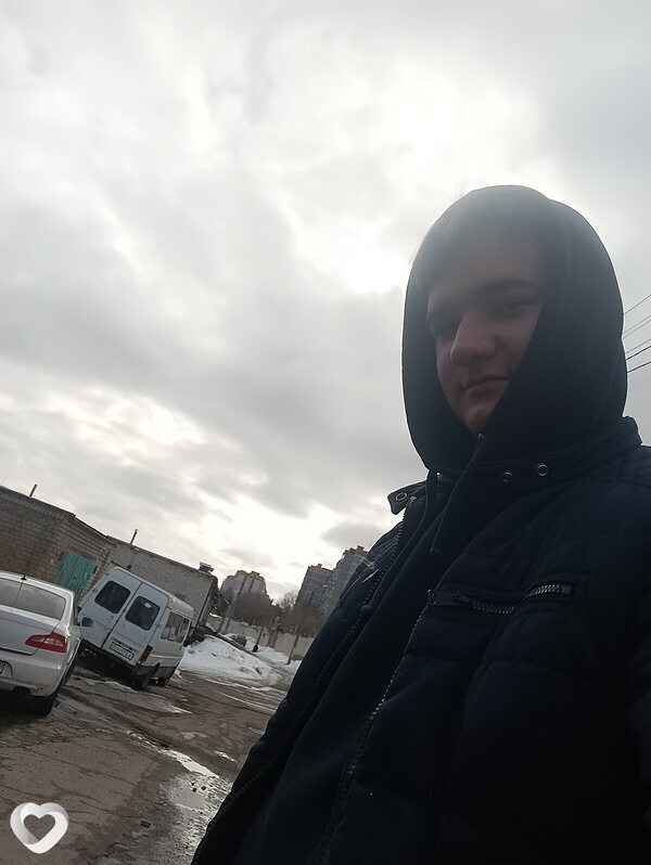 Алексей, 21, Курске — анкета №4351405