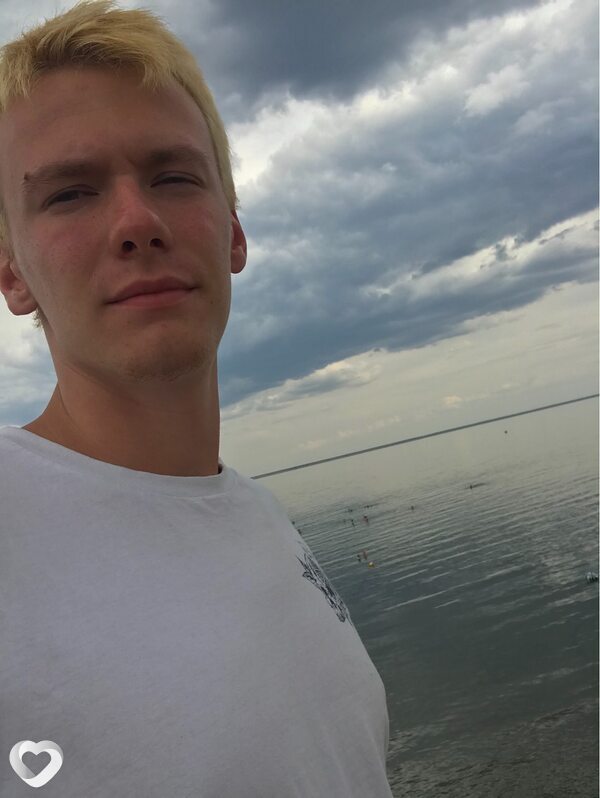 Анатолий, 23, Новосибирске — анкета №4351741